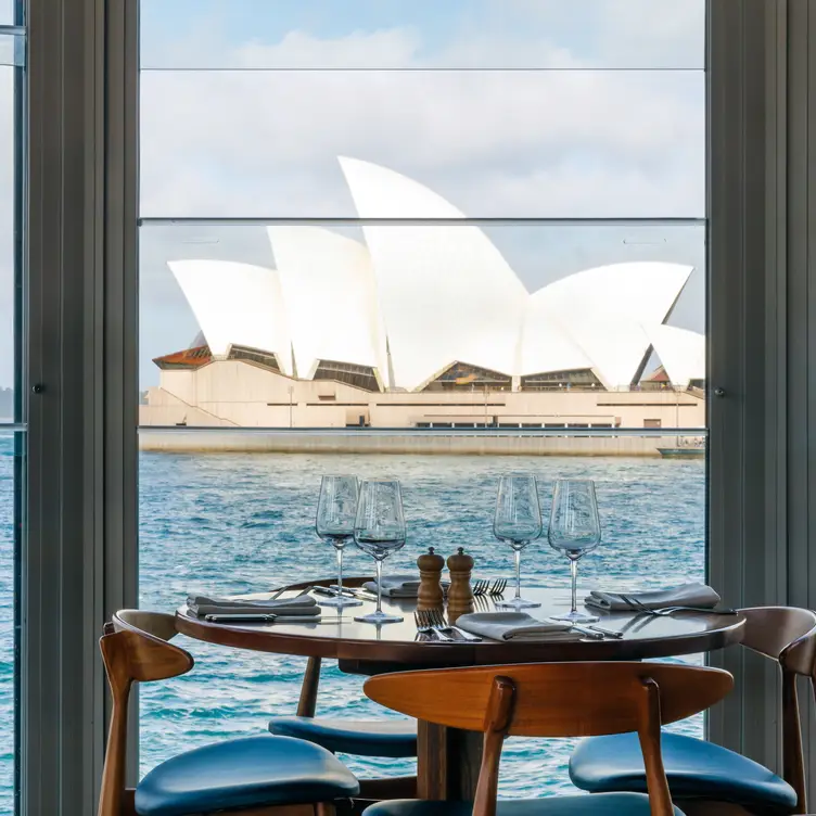 Panoramic views over Sydney's Opera House at The Squire’s Landing Restaurant, one of the most romantic restaurants in Sydney for dates