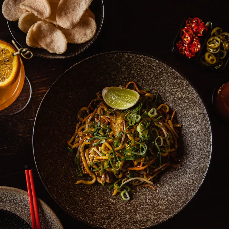 A vegetable wok at at China Diner, one of the best vegan restaurants in Sydney