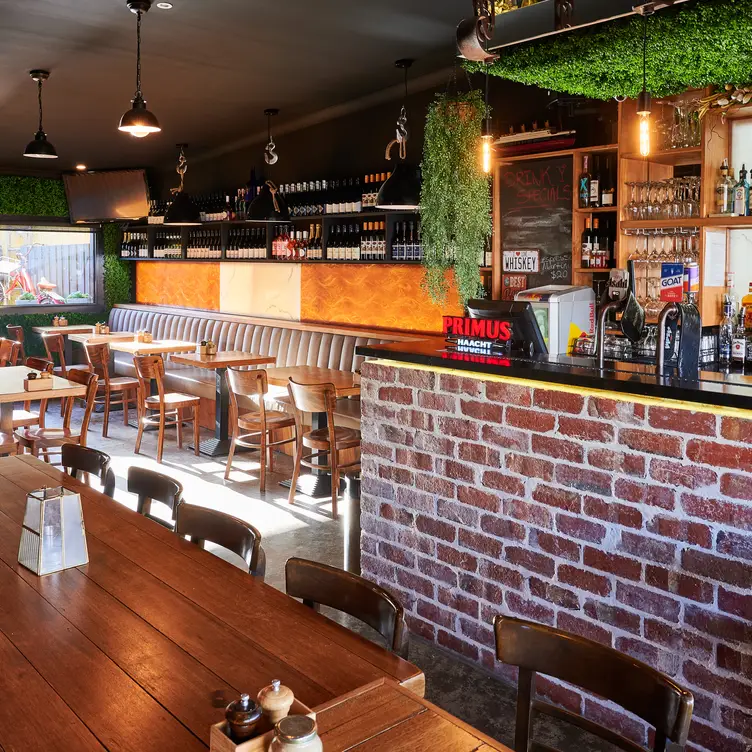 The bar and indoor dining room at Freddie’s Kitchen, one of the best steak restaurants in Melbourne. Credit: Freddie’s Kitchen