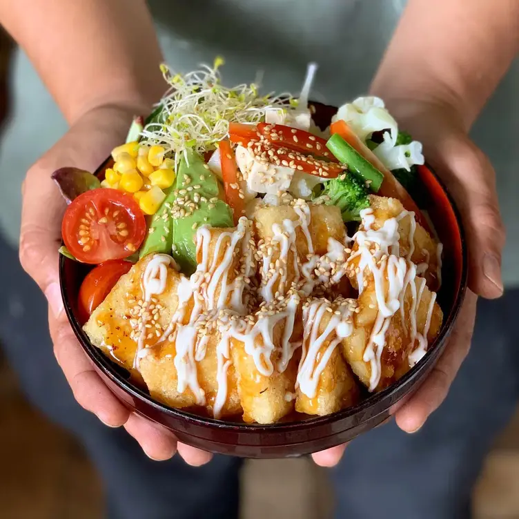 A dish packed with vegetables at Izakaya Midori, one of the best vegan restaurants on the Gold Coast.