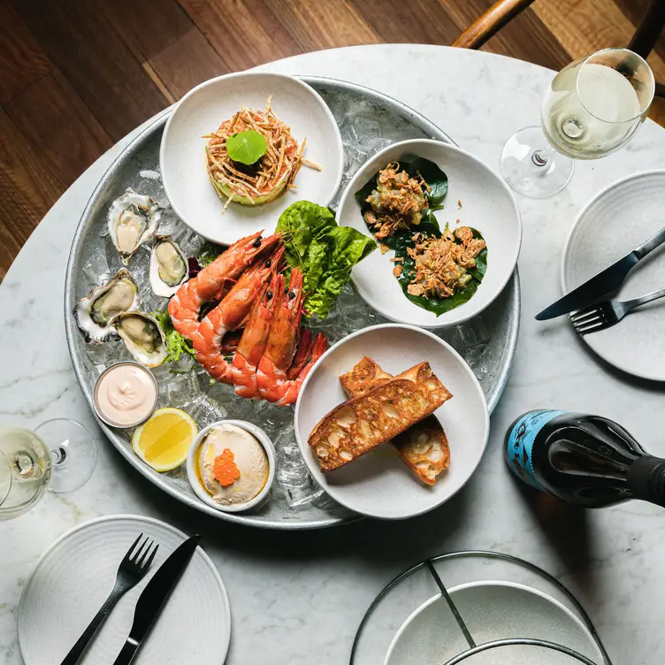 A seafood platter on ice at love.fish in Barangaroo, one of the best seafood restaurants in Sydney