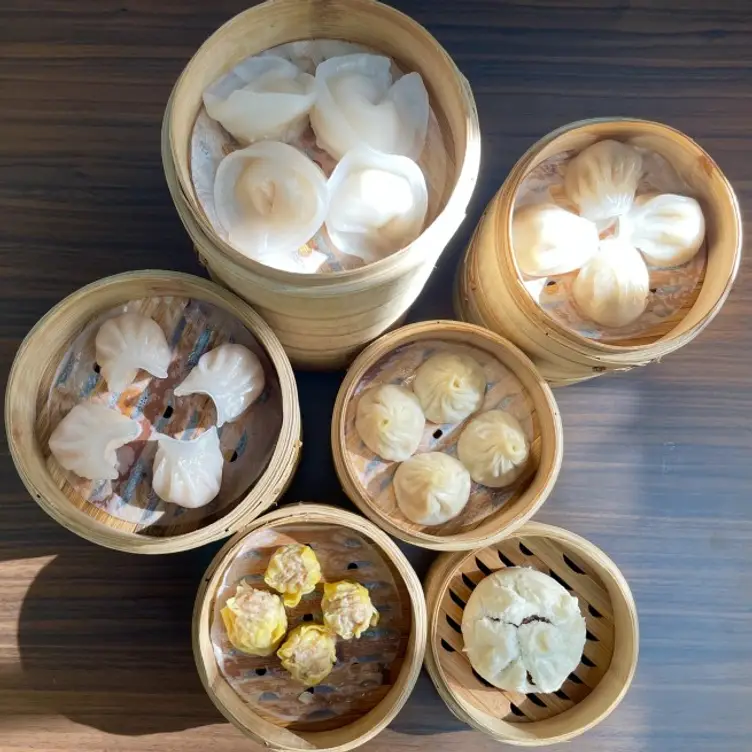 Several baskets of dumplings served at Leura Dumplings, one of the best Chinese restaurants near Sydney.